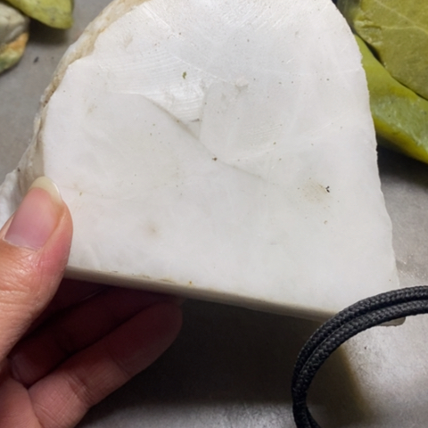 未镶嵌和田玉（糖玉）挂件