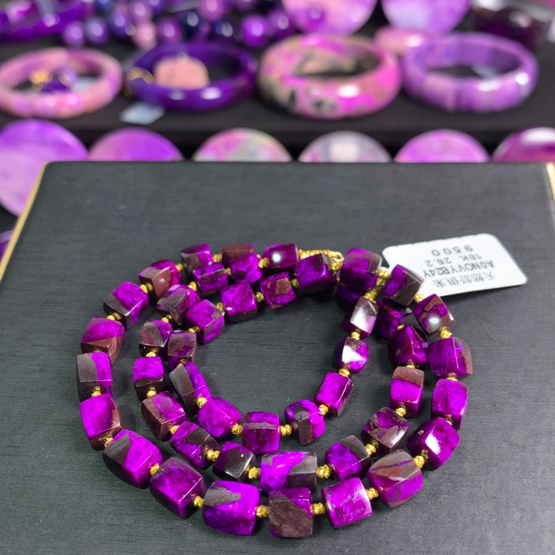 苏纪石（舒俱来）丝绒项链未镶嵌