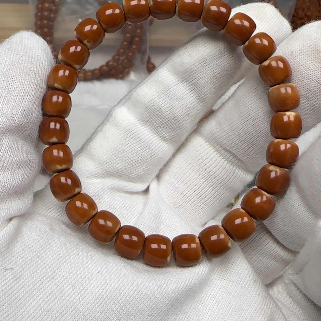 橄榄核手串老挝单圈三花微白8.2福利