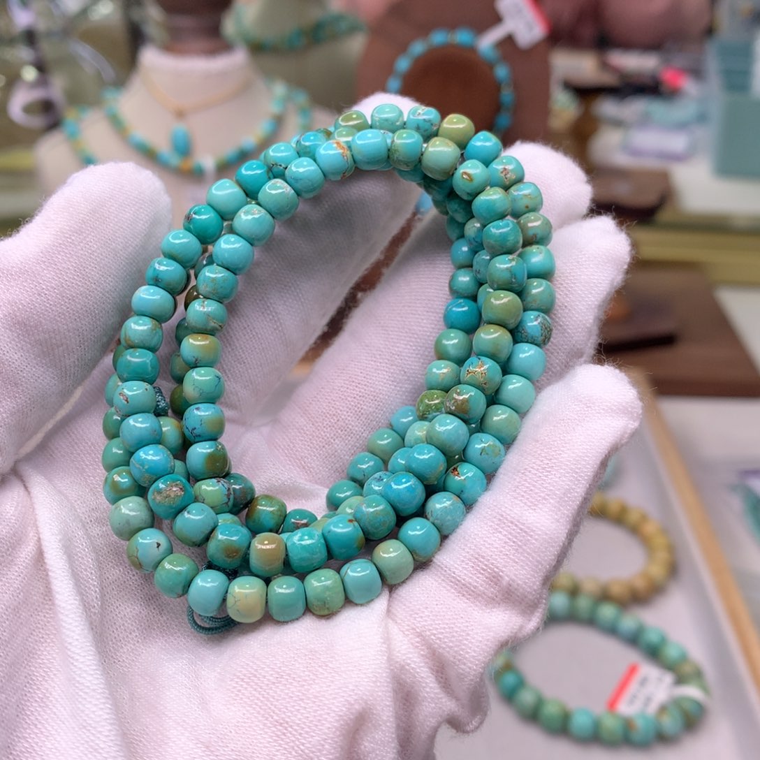 绿松石配饰未镶嵌