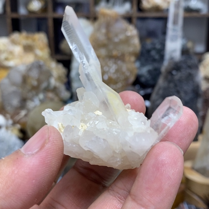 水晶水晶柱未镶嵌