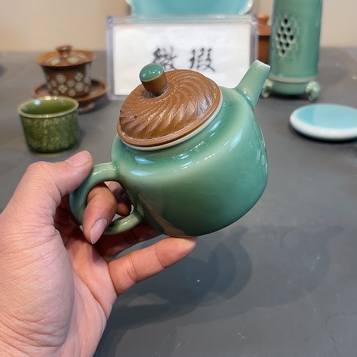 瓷片龙泉福利青瓷龙泉