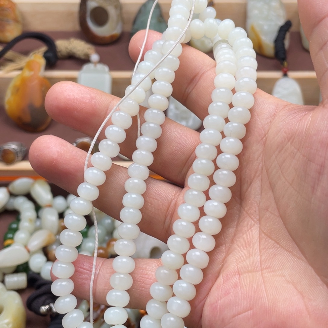 *****和田玉未镶嵌挂件