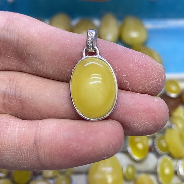 蜜蜡裸石银S925镶嵌吊坠