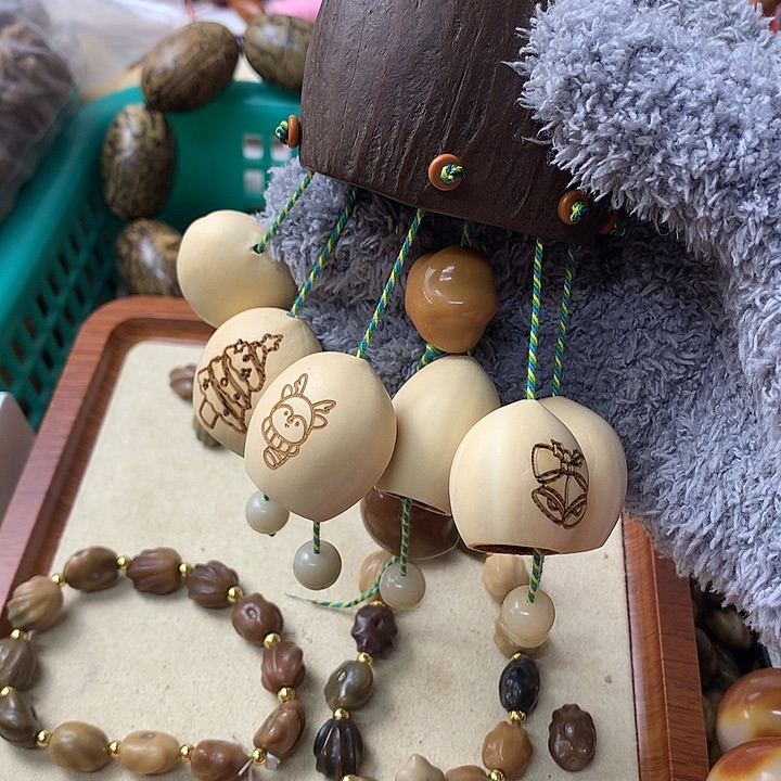 千眼菩提吊坠果壳风铃圣诞节快乐