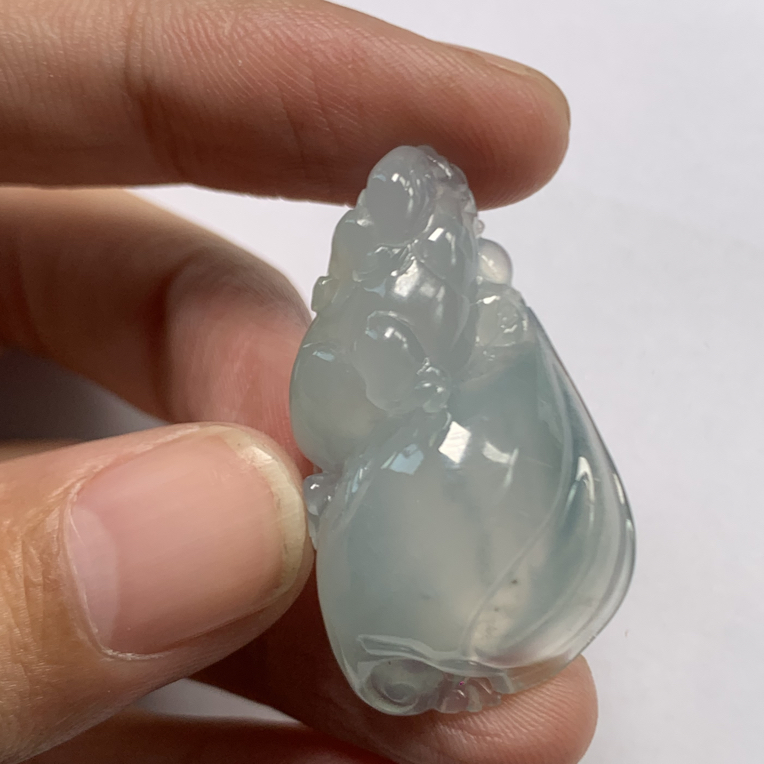天然缅料a货翡翠三脚金蟾 35.9×20.1×10mm
