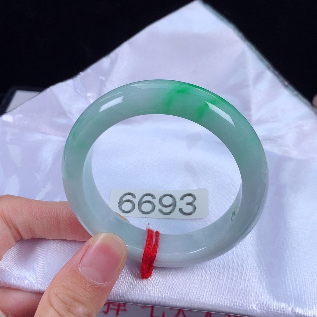 【闪购商品】翡翠手镯未镶嵌50圈口