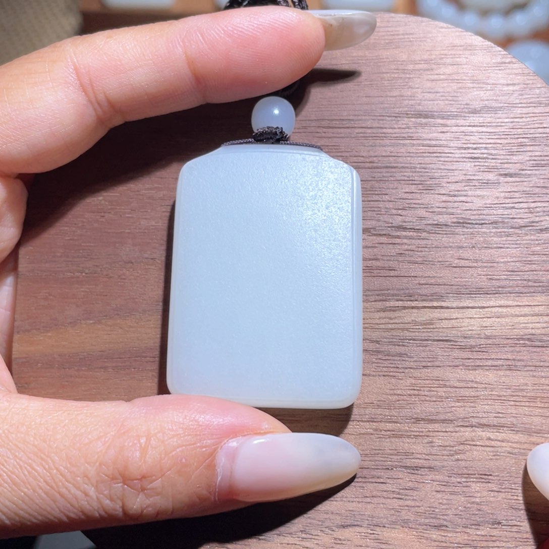 未镶嵌手链和田玉不****我