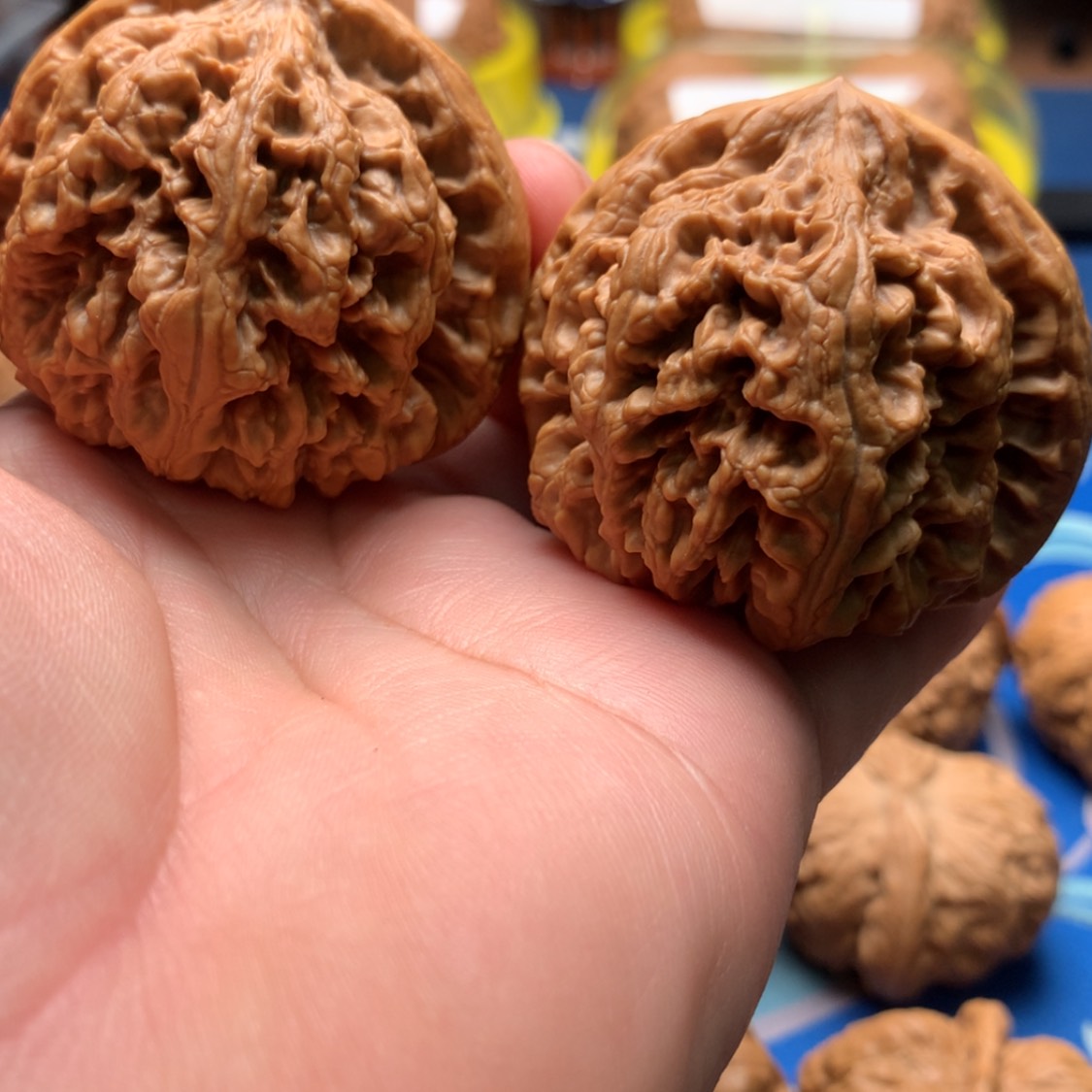 【闪购商品】文玩核桃吊坠北**军大粗筋47