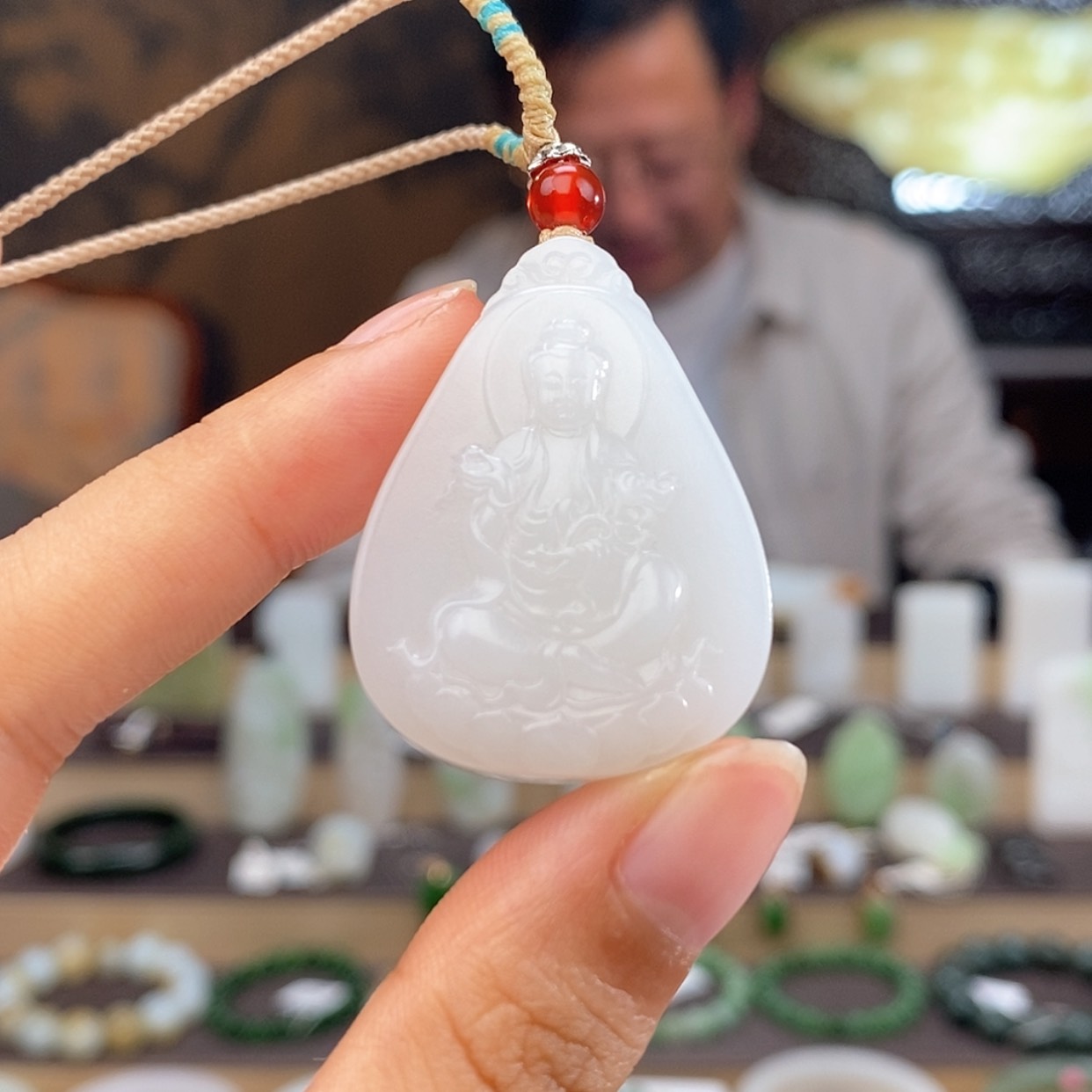 【闪购商品】和田玉吊坠未镶嵌流*