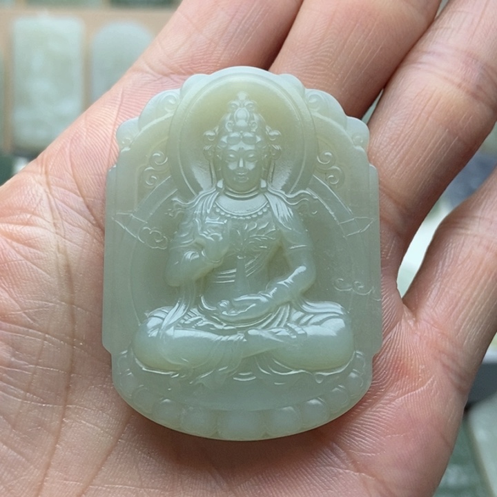 和田玉（糖玉）颈饰未镶嵌