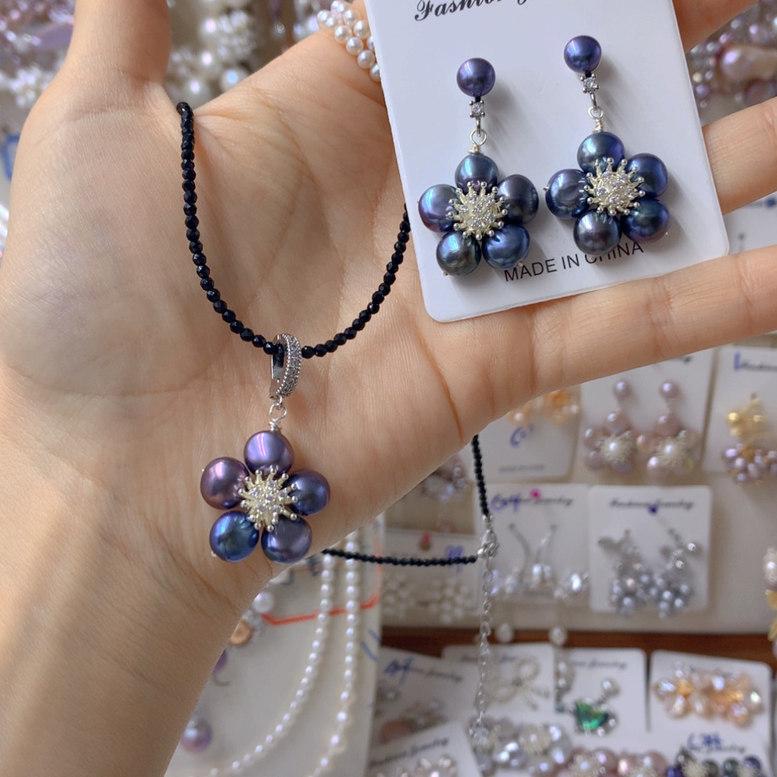 银S925镶嵌淡水珍珠耳饰