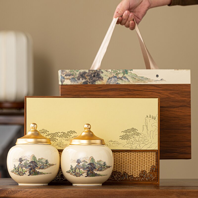 【顺丰发货】山川如画 碧螺春绿茶送礼茶叶礼盒送长辈 500g （宝塔）