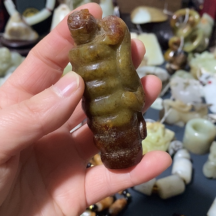 和田玉（糖玉）未镶嵌颈饰