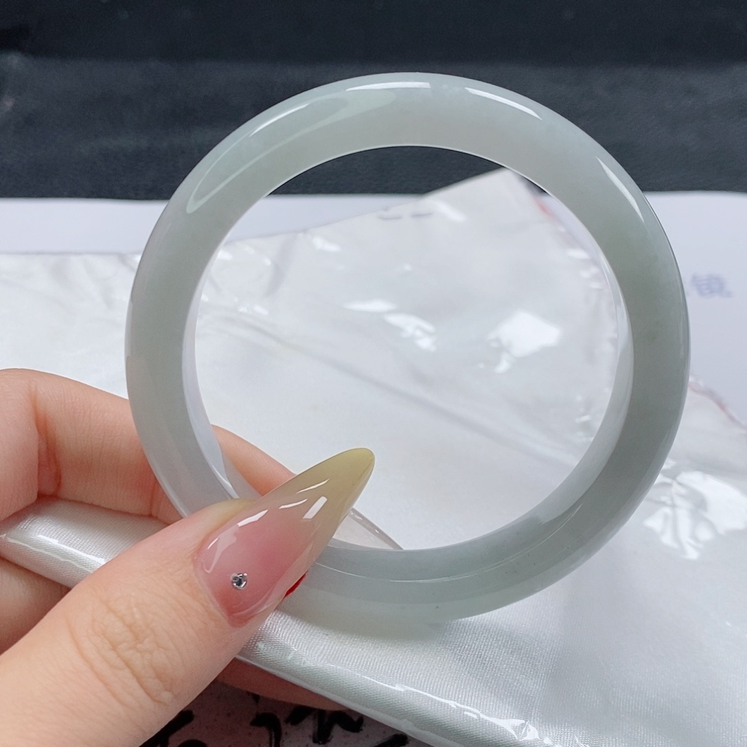 【闪购商品】翡翠手镯未镶嵌384号