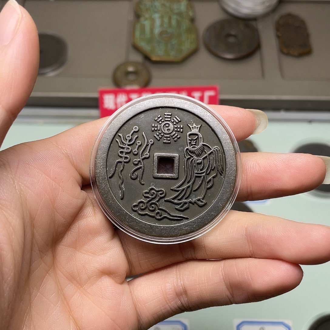 铜臻*一物一拍，现场下单