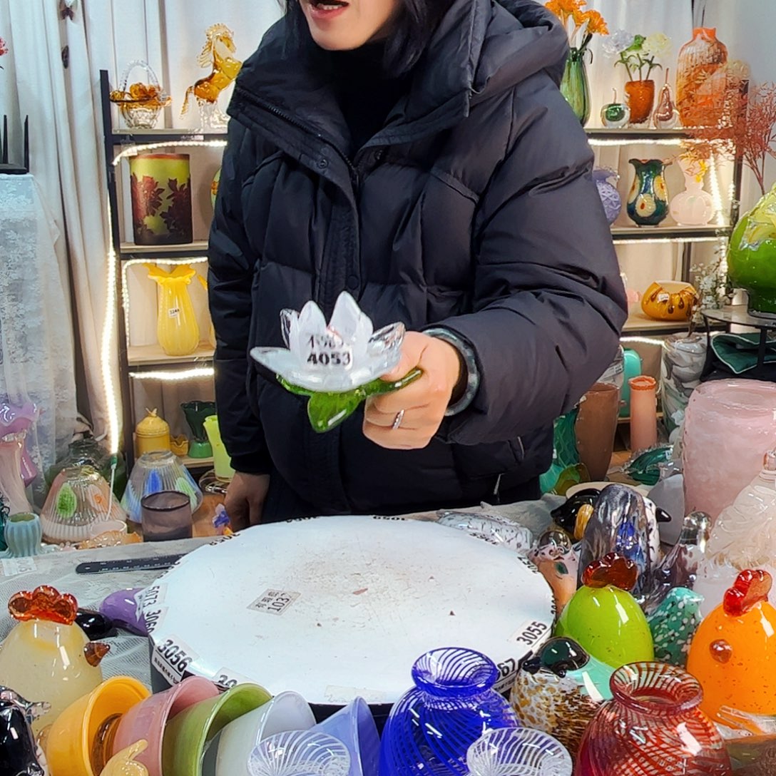 4053 家悦琉璃工艺品不完美