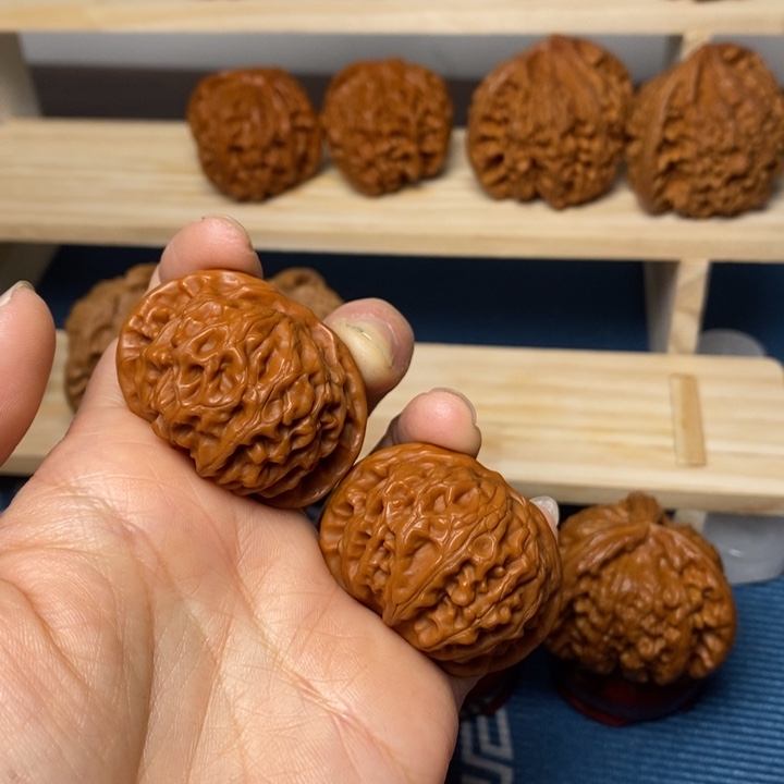 米***拉把件文玩核桃宫灯