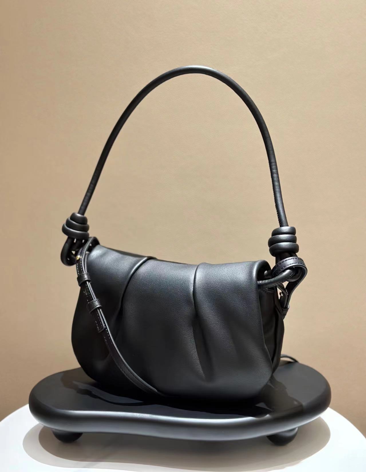 K朋-时尚高定单肩手拎女士包包