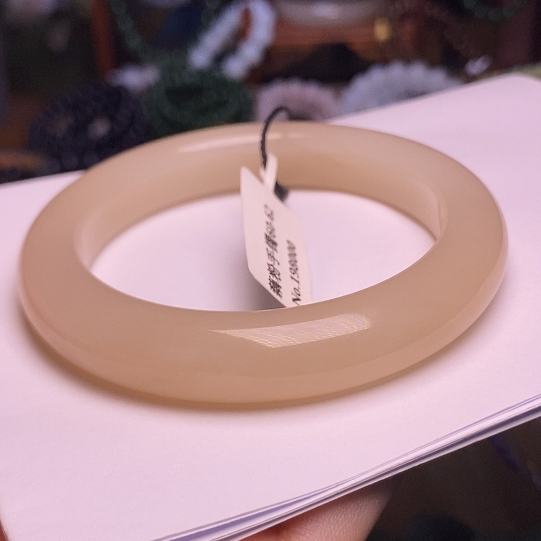 和田玉未镶嵌颈饰藕粉老熟料收藏手镯60.5圈