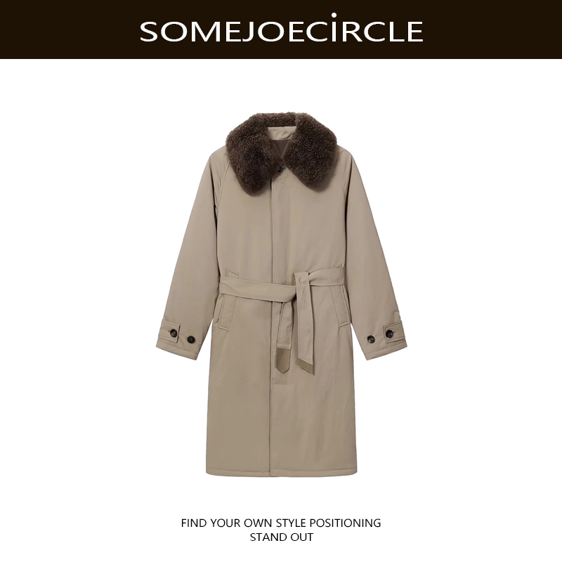 SOMEJOECIRCLE【杨幂同款】2025夹棉外套可拆毛领配腰带大衣Z8340