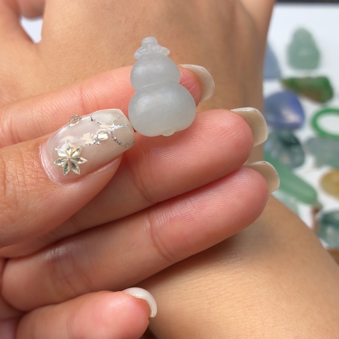 定制翡翠未镶嵌葫芦