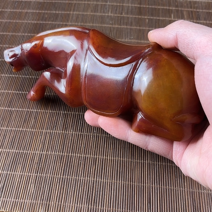 萬***行和田玉未镶嵌挂件