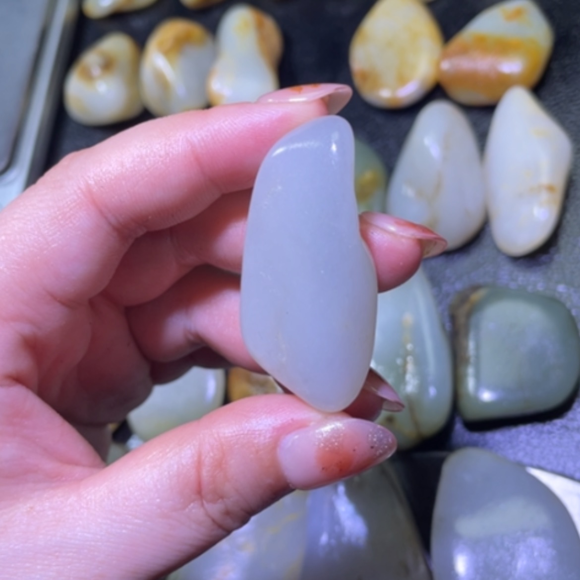 【闪购商品】颈饰未镶嵌和田玉微*