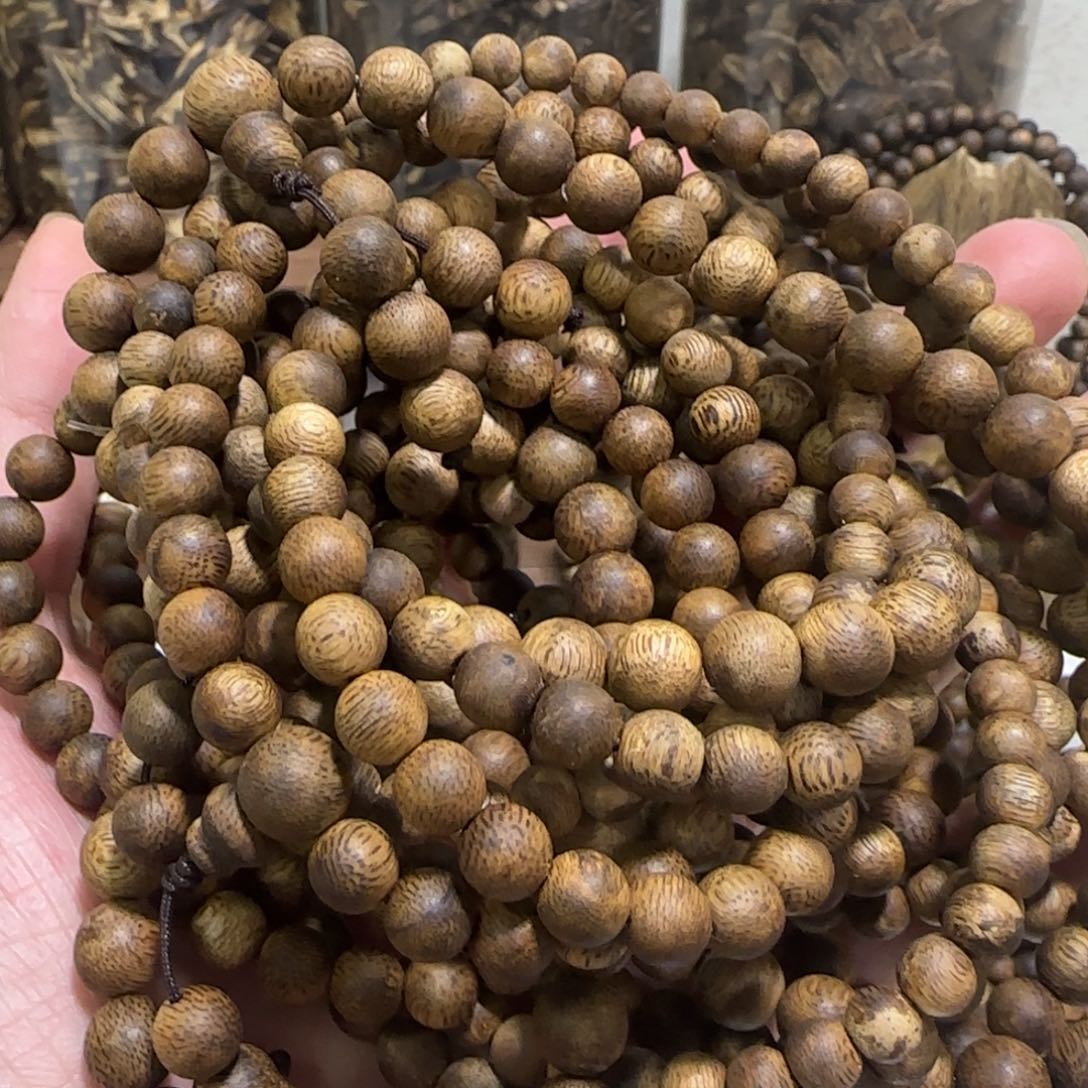 沉香碎屑沉香奇楠沉香