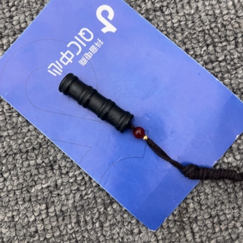 和田玉挂件未镶嵌三*子