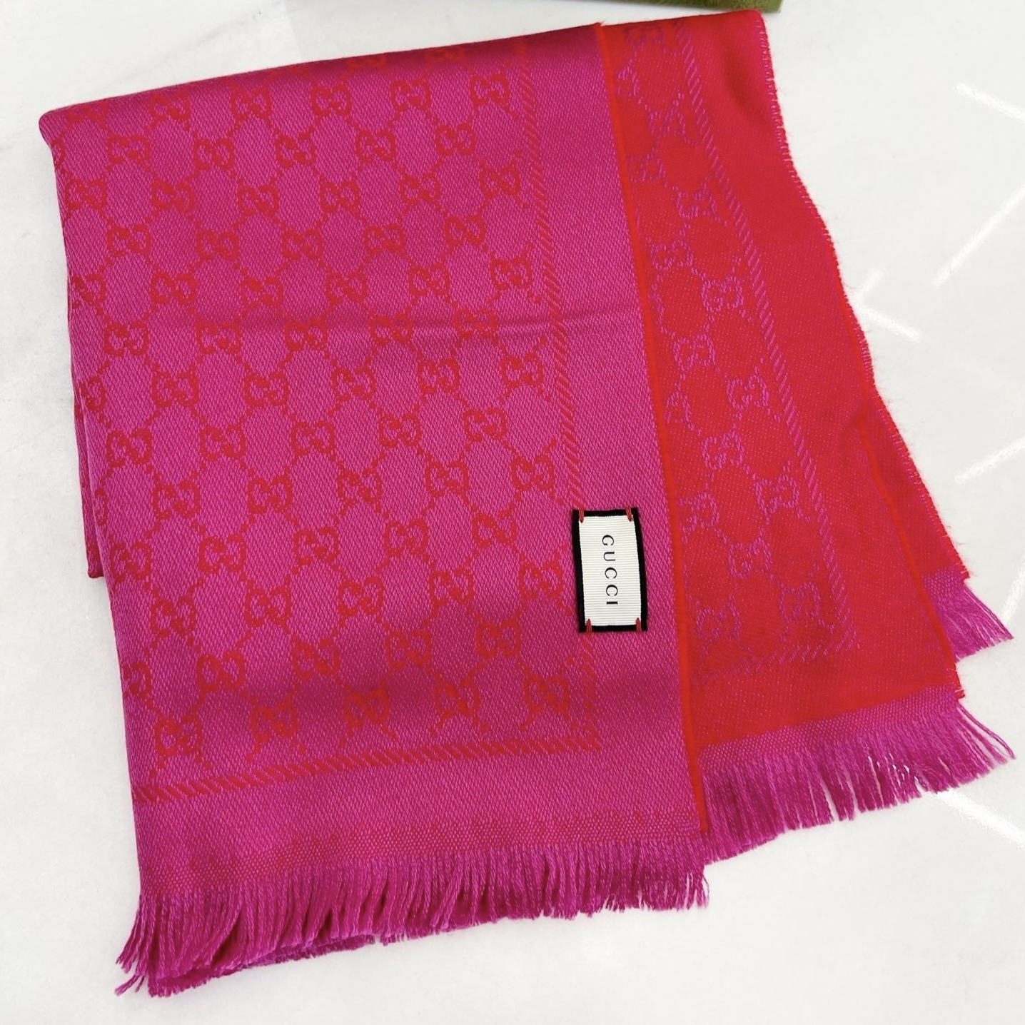 99新 GUCCI/古驰 经典 玫红色 羊毛围巾 无水洗