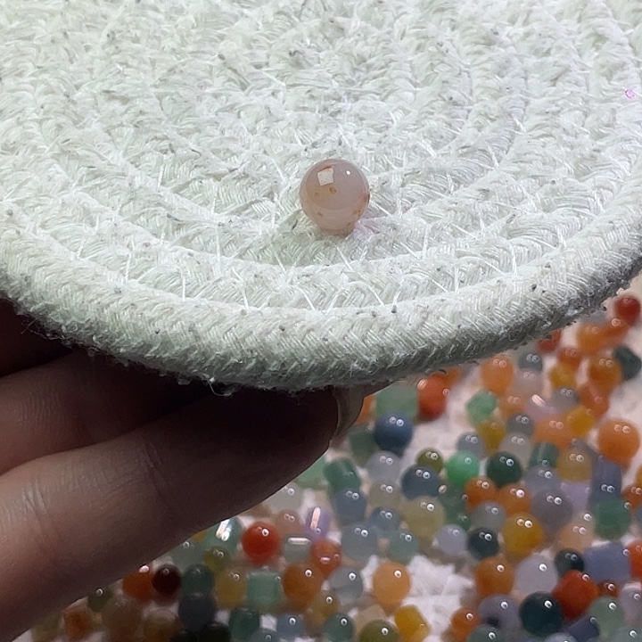 翡翠散珠未镶嵌定制翡翠卡8.9