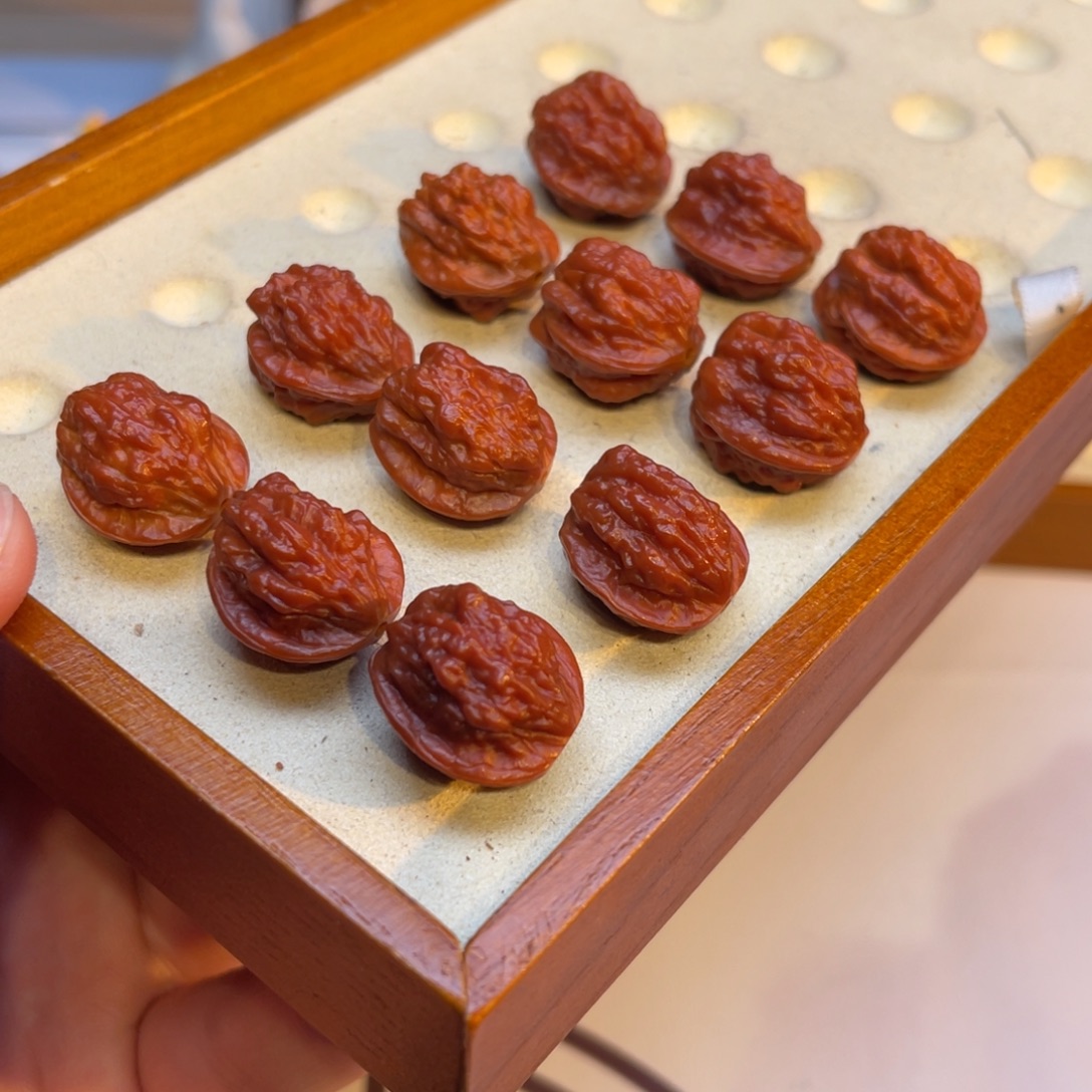 文玩核桃手串蛤蟆头