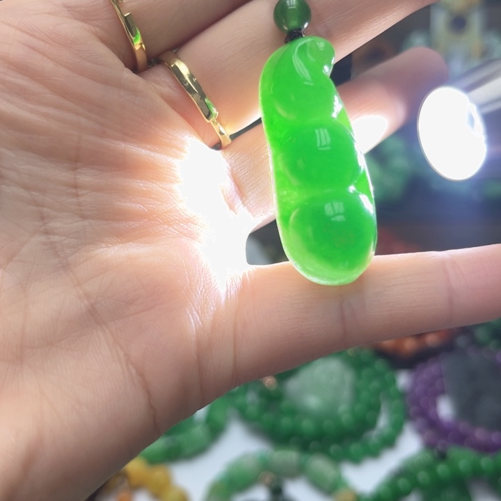 翡翠未镶嵌颈饰项链52