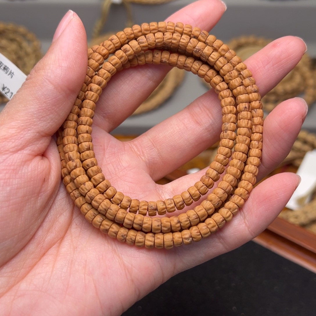 柏香籽/百香籽吊坠