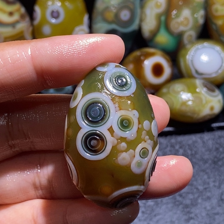 玛瑙/玉髓未镶嵌珠宝半成品132