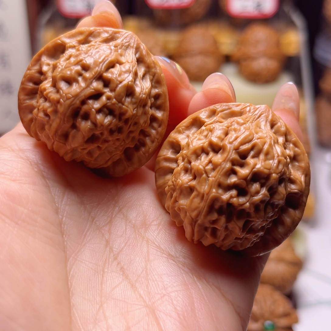 文玩核桃吊坠全品龙公子