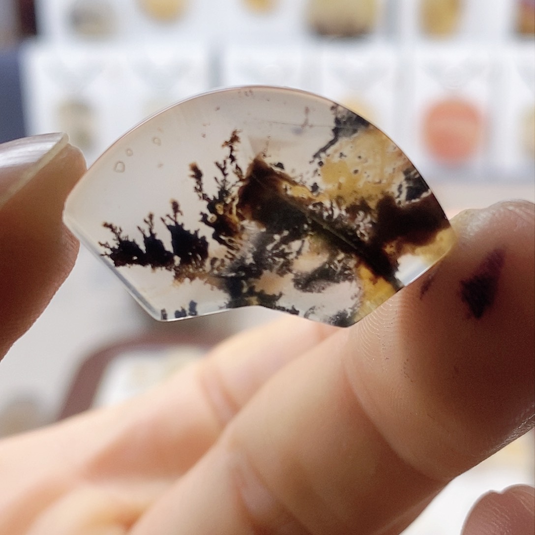 未镶嵌玛瑙/玉髓珠宝奇石