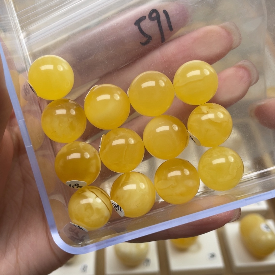 蜜蜡裸石未镶嵌枕*13蜜蜡手串