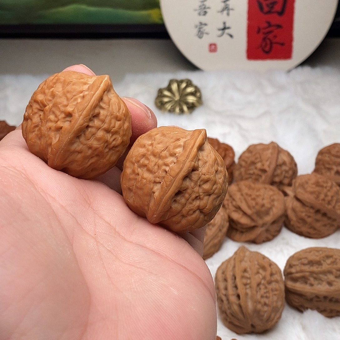 文玩核桃吊坠35平谷舍利