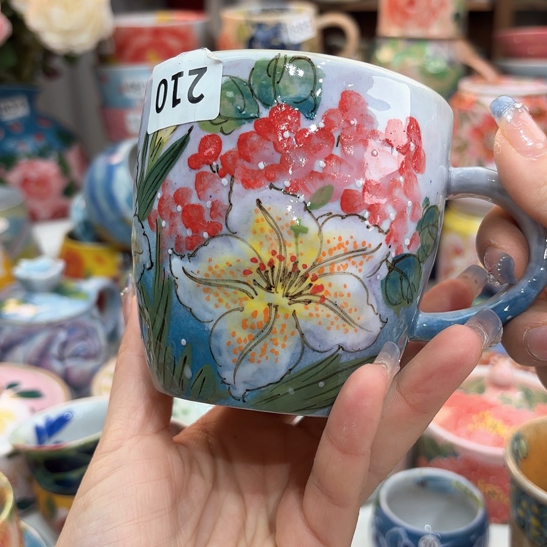 瓷片在这个社会是这样想滴