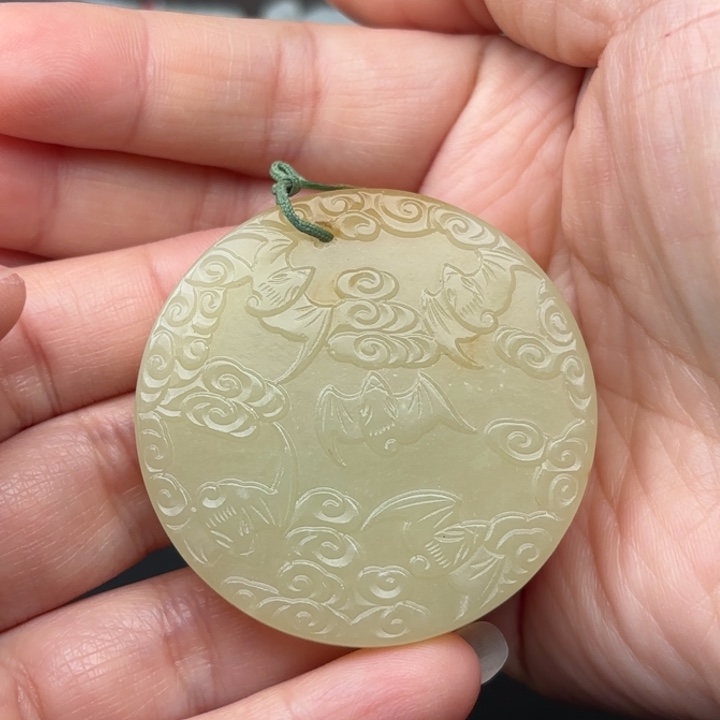 未镶嵌和田玉挂件