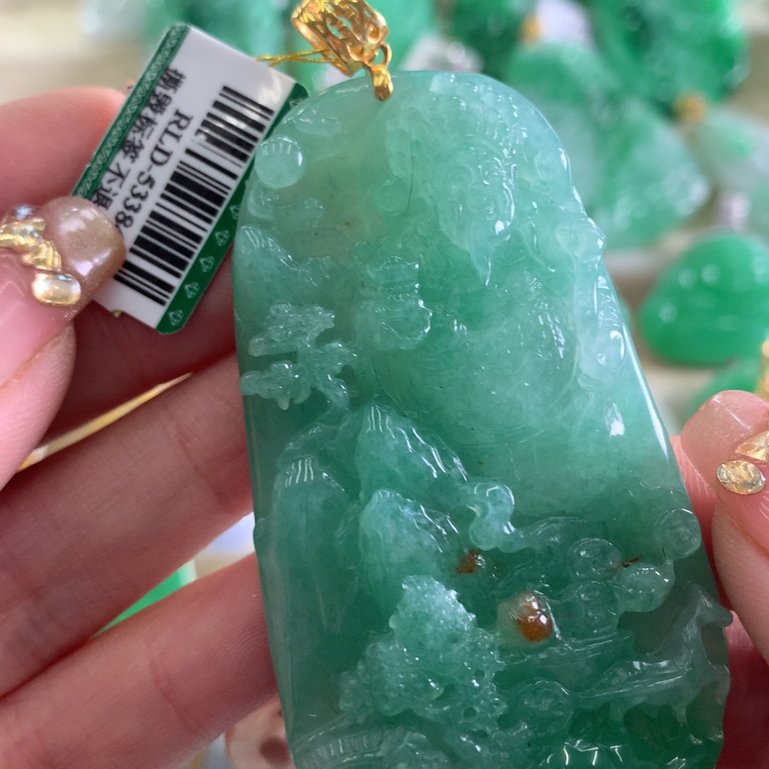 翡翠吊坠(不含链)18K金镶嵌