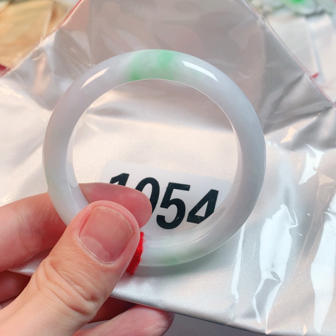 翡翠手镯未镶嵌翡翠手镯1054