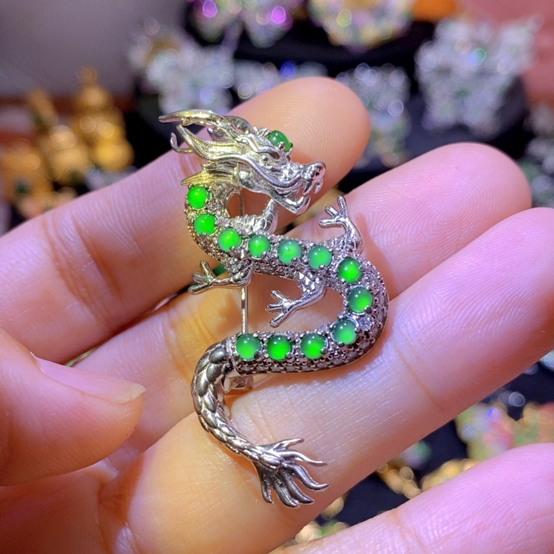 翡翠银S925镶嵌项圈天然翡翠