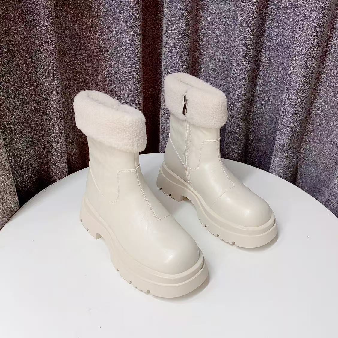 C8196  米色绒里  秋冬厚底马丁靴2025新款轻便系带女士短靴