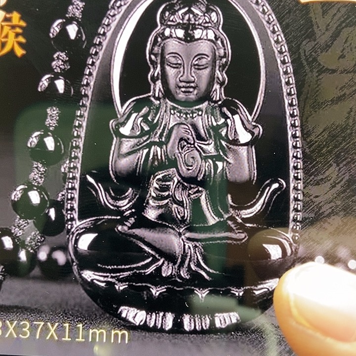 未镶嵌黑曜岩颈饰六****?