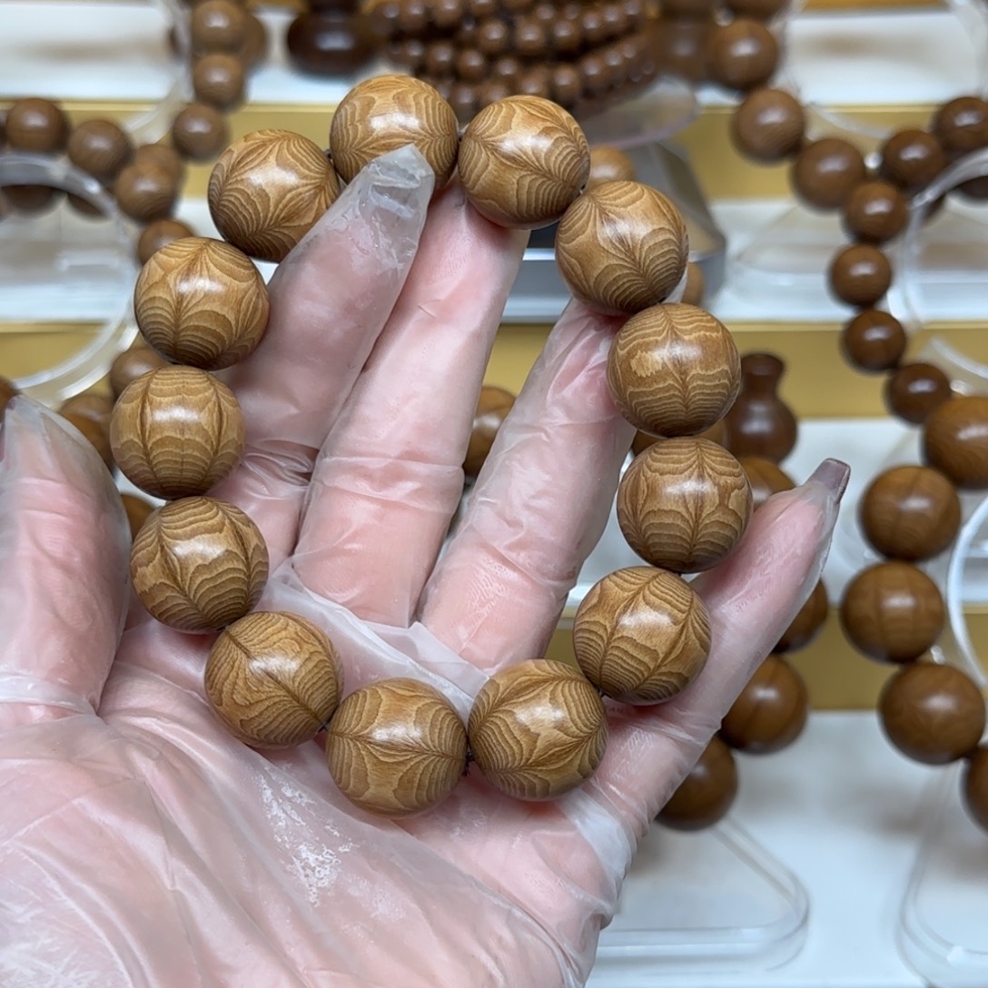 品***8木质类1.8六道手串