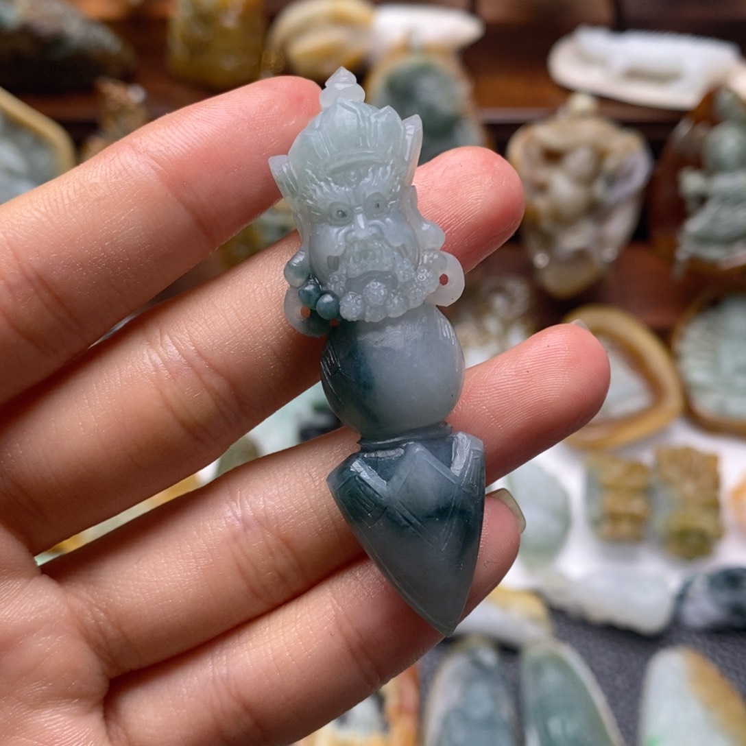 定制翡翠未镶嵌翡翠