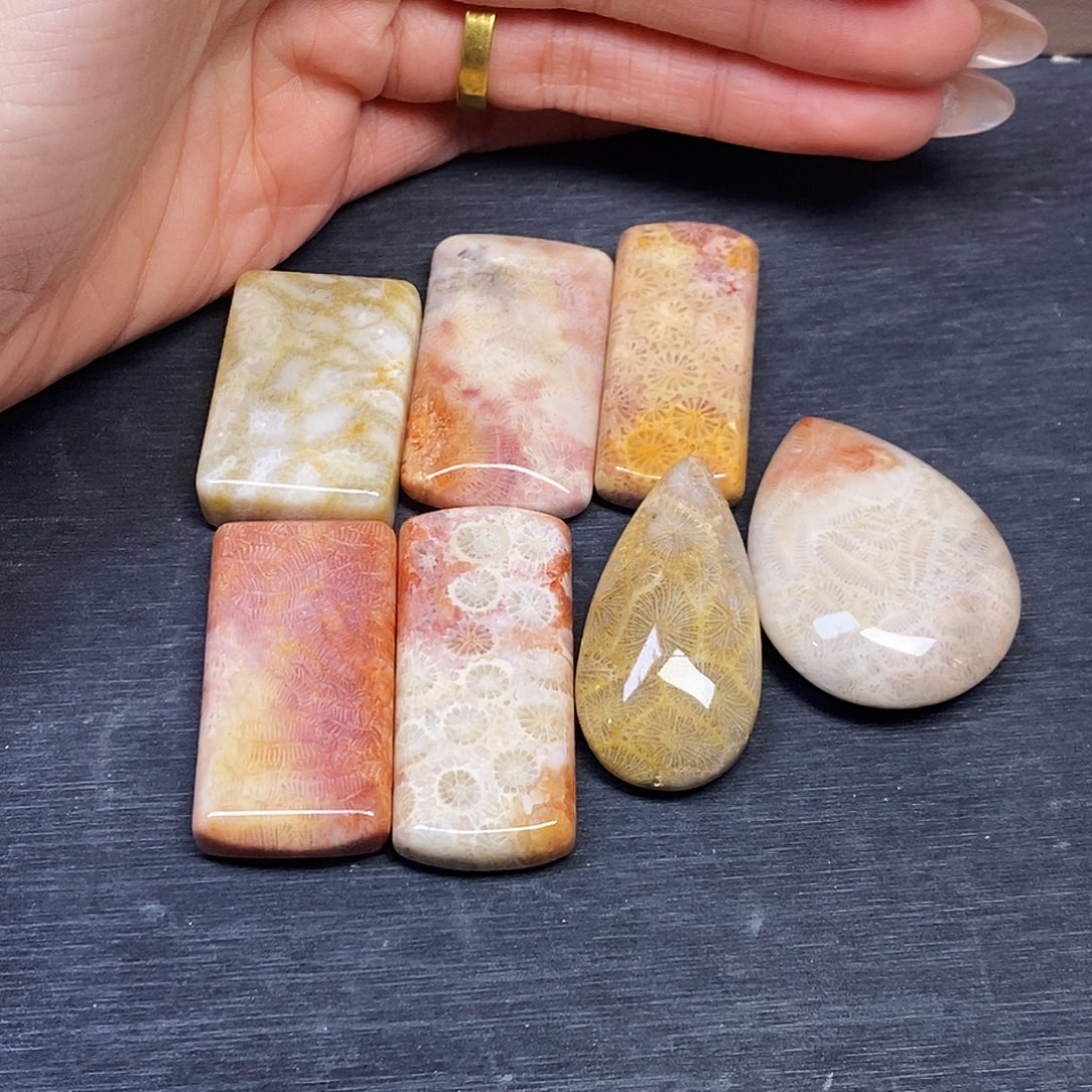 暴***式硅化玉合金颈饰吊坠